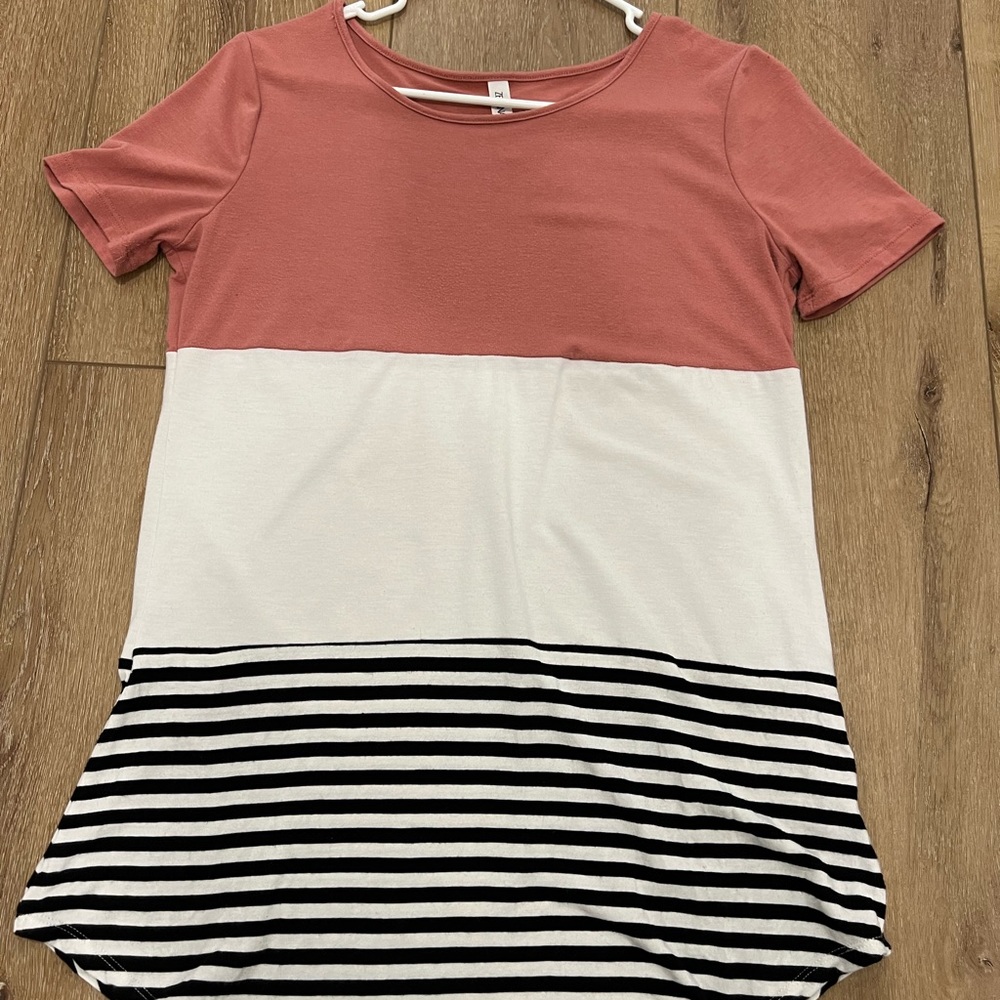 Pink Color block boutique shirt M
